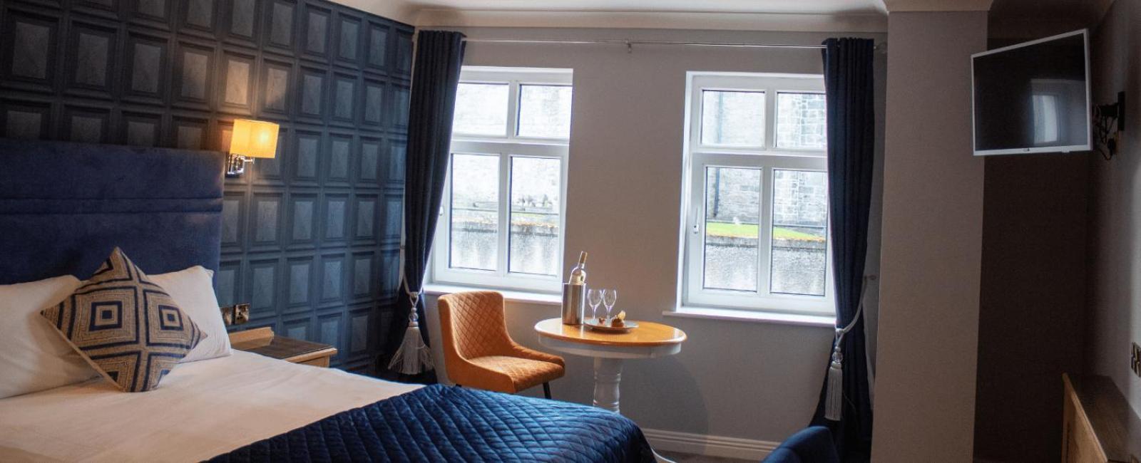 נאבאן The Newgrange Hotel מראה חיצוני תמונה