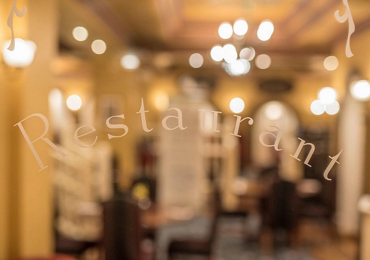 נאבאן The Newgrange Hotel מראה חיצוני תמונה