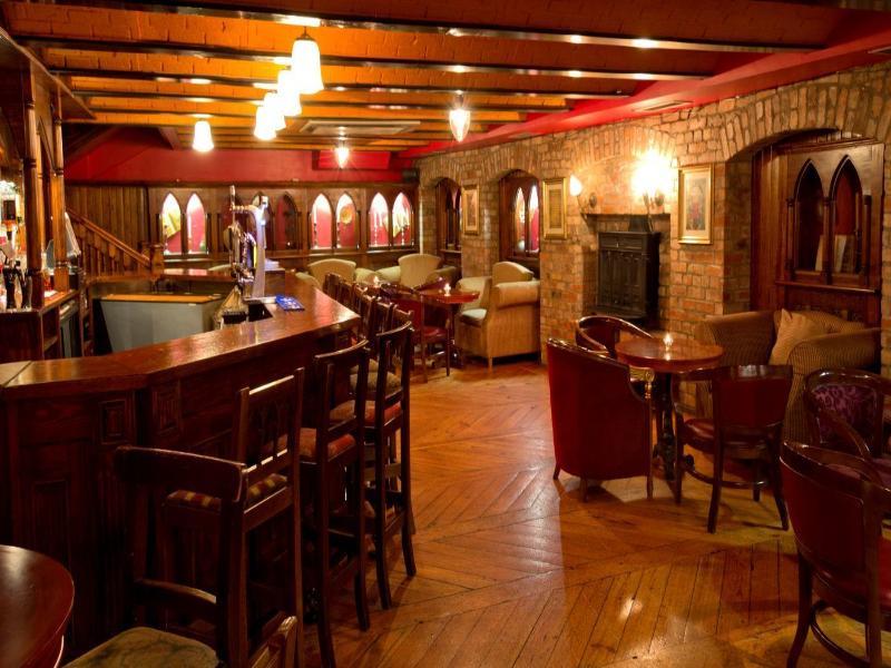 נאבאן The Newgrange Hotel מראה חיצוני תמונה